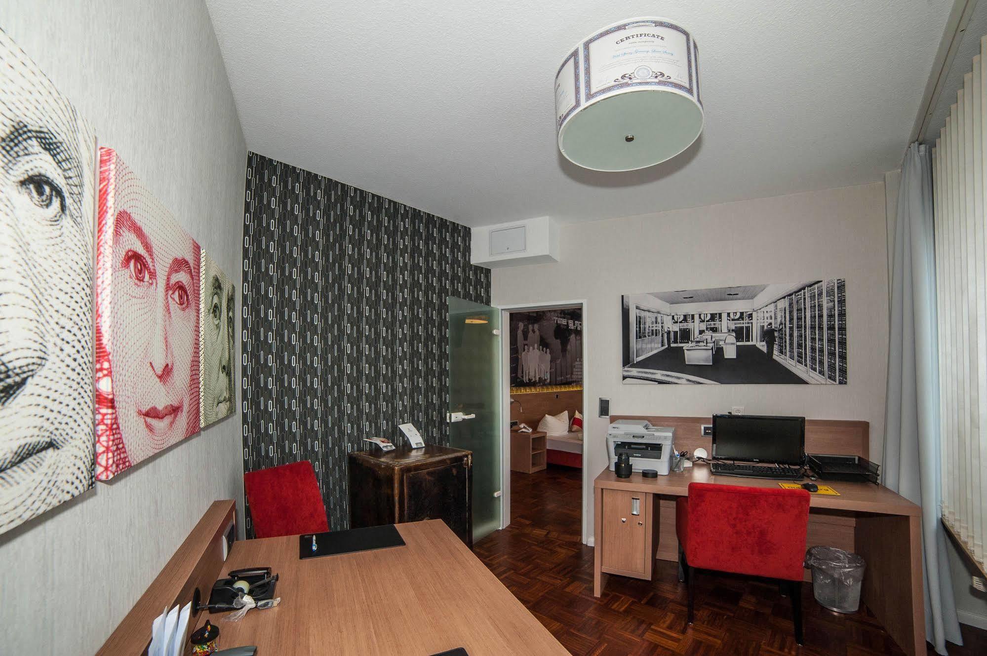 Hotel Sprenz Oldenburg Eksteriør bilde